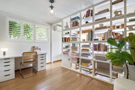 Photo of property in 2/35a Rangatira Road, Beach Haven, Auckland, 0626