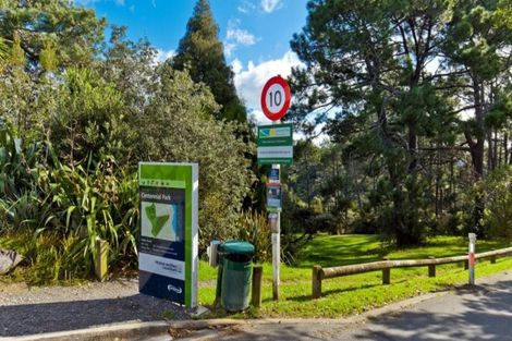 Photo of property in 1b Rae Road, Campbells Bay, Auckland, 0620