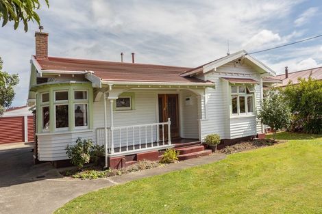 Photo of property in 16 Fitzroy Street, Feilding, 4702