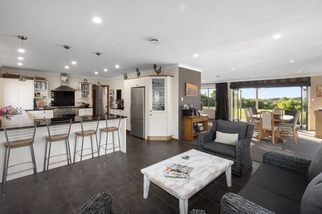 Photo of property in 53 Coulston Road, Ramarama, Pukekohe, 2677