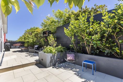 Photo of property in 8 Plymouth Street, Karori, Wellington, 6012