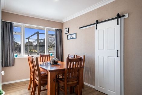 Photo of property in 31 Kawiu Road, Levin, 5510