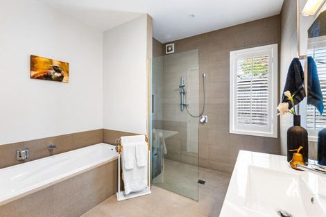 Photo of property in 3a Simla Avenue, Havelock North, 4130