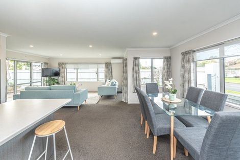 Photo of property in 58 Oakland Avenue, Saint Johns Hill, Whanganui, 4500