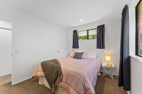 Photo of property in 17 Ormrod Grove, Riverstone Terraces, Upper Hutt, 5018
