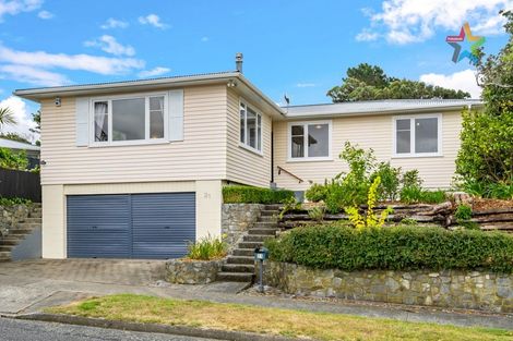 Photo of property in 21 Cherry Blossom Grove, Maungaraki, Lower Hutt, 5010