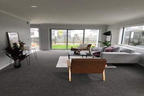 Photo of property in 9 Torea Place, Kenepuru, Porirua, 5022