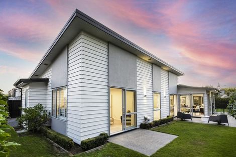 Photo of property in 3b Taylors Avenue, Bryndwr, Christchurch, 8052