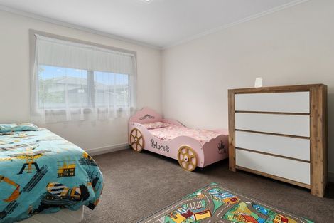 Photo of property in 1 Laura Avenue, Ohauiti, Tauranga, 3112