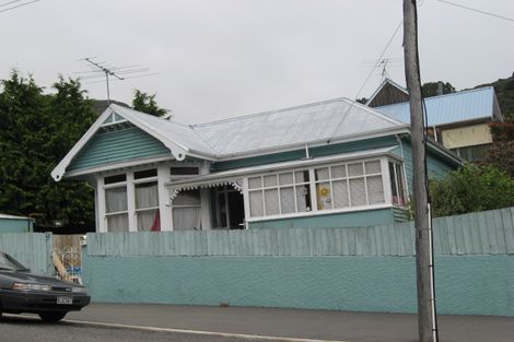 Photo of property in 78 Oxford Street, Lyttelton, 8082