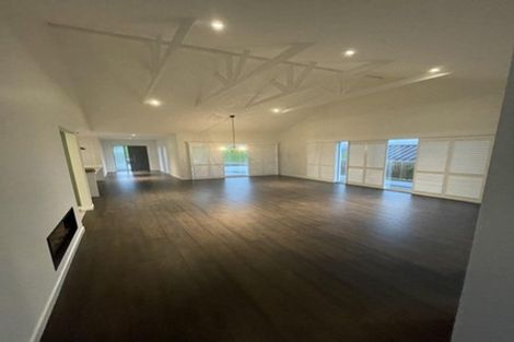 Photo of property in 9 Moya Drive, Matakana, 0985