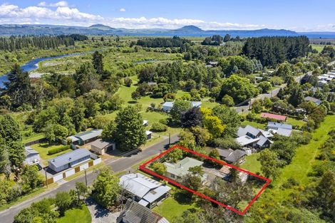 Photo of property in 61 Te Herekiekie Street, Turangi, 3334