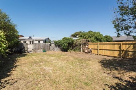 Photo of property in 110 Hawke Street, New Brighton, Christchurch, 8083