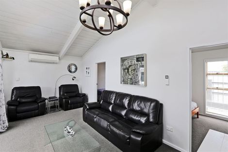 Photo of property in 1029b Beatty Street, Mayfair, Hastings, 4122