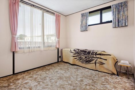 Photo of property in 109 Shifnal Drive, Randwick Park, Auckland, 2105