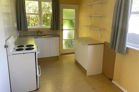 Photo of property in 40 Parenga Street, Wainuiomata, Lower Hutt, 5014