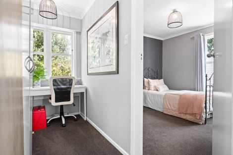 Photo of property in 4 Sutton Crescent, Hillcrest, Hamilton, 3216