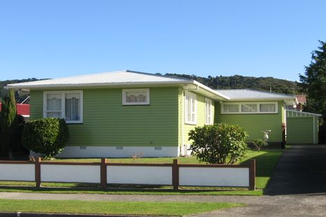 Photo of property in 47 Momona Street, Wainuiomata, Lower Hutt, 5014