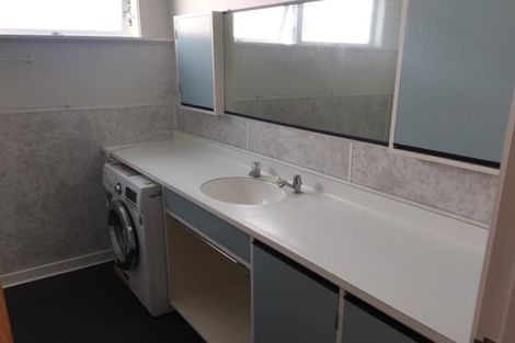 Photo of property in 55 Huntingdon Street, Northland, Wellington, 6012