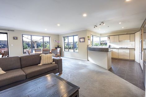 Photo of property in 14 Dunmurry Place, Casebrook, Christchurch, 8051