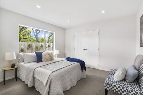 Photo of property in 17 Richard Avenue, Bucklands Beach, Auckland, 2014