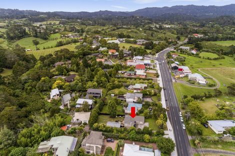 Photo of property in 536 West Coast Road, Oratia, Auckland, 0604
