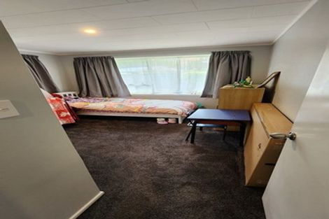 Photo of property in 1/80 Airlie Road, Plimmerton, Porirua, 5026