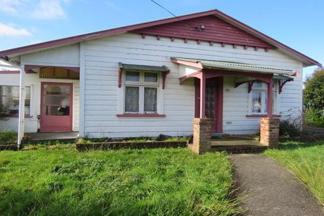 Photo of property in 33 Romilly Street, Westport, 7825