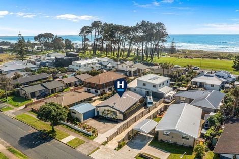 Photo of property in 11a Dickson Road, Papamoa Beach, Papamoa, 3118