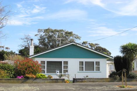 Photo of property in 3 Gonville Avenue, Gonville, Whanganui, 4501