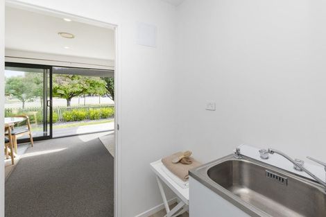 Photo of property in 2 Kearneys Road, Linwood, Christchurch, 8062