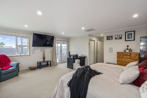 Photo of property in 12 Hobson Street, Normanby, Hawera, 4614