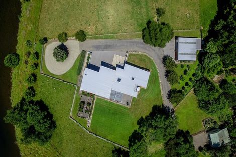 Photo of property in 371d Mangorei Road, Merrilands, New Plymouth, 4312