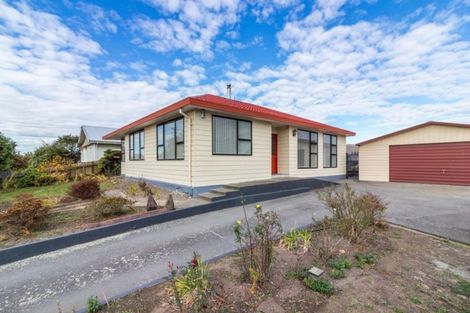 Photo of property in 452 Linwood Avenue, Woolston, Christchurch, 8062