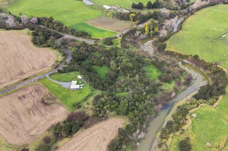 Photo of property in 1597 Turakina Valley Road, Marton, Whanganui, 4581