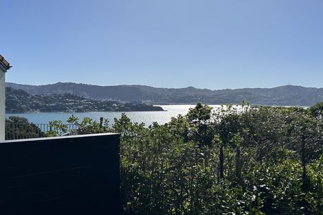 Photo of property in 8 Countess Close, Maupuia, Wellington, 6022