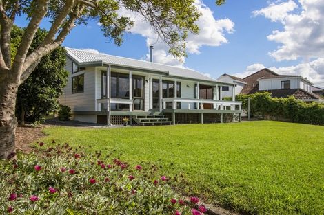 Photo of property in 59 Links View Drive, Omokoroa, 3114