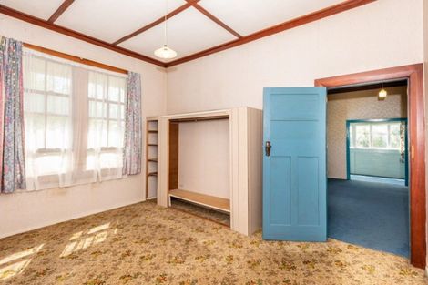 Photo of property in 60 Cliff Road, Te Karaka, 4022