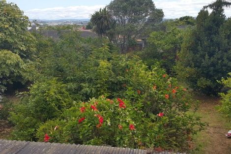 Photo of property in 3 Lewis Road, Pakuranga, Auckland, 2010