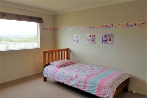 Photo of property in 49 Staithes Drive North, Whitby, Porirua, 5024