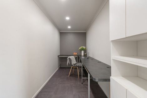 Photo of property in 54 Molyneux Avenue, Cromwell, 9310