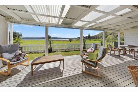 Photo of property in 66 Maunsell Road, Port Waikato, Tuakau, 2695