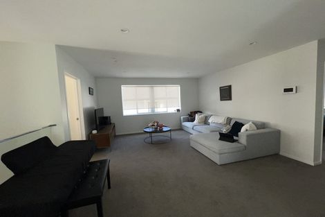 Photo of property in 35c Corunna Road, Milford, Auckland, 0620