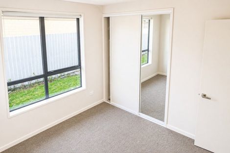 Photo of property in 6 Strone Close, Broomfield, Christchurch, 8042