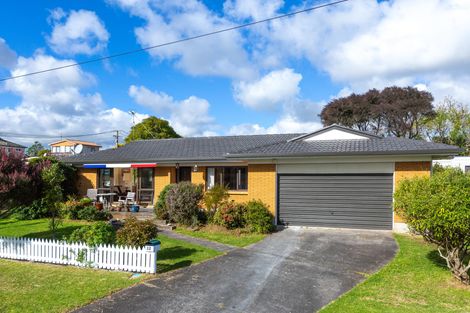 Photo of property in 1/32 Queen Street, Papakura, 2110