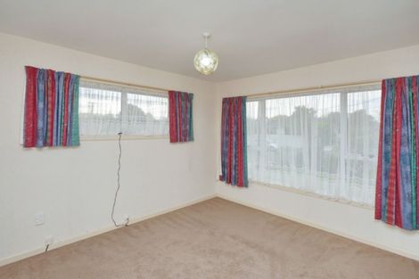 Photo of property in 15 Pembroke Street, Avondale, Christchurch, 8061