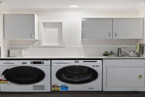 Photo of property in 30 Amberley Crescent, Bethlehem, Tauranga, 3110