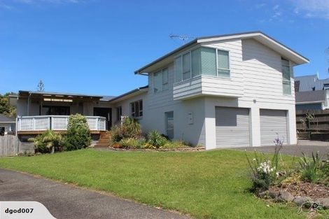 Photo of property in 11 Bay Vista Drive, Red Beach, 0932