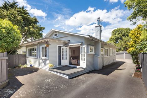 Photo of property in 42 Te Awe Awe Street, Hokowhitu, Palmerston North, 4410