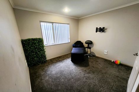 Photo of property in 10 Deveron Road, Manurewa, Auckland, 2102
